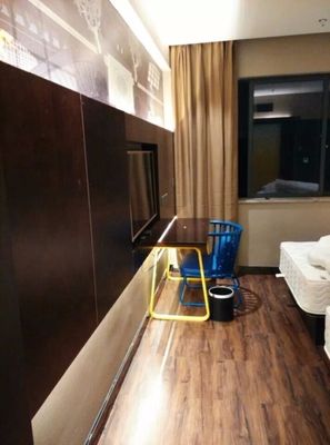 Touch Screen Hotel Doorplate Switch with 5 Years Warranty 258*86*7mm Size and Crystal Tempered Glass Panel